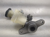 2016-2022 Honda Hr-v Brake Master Cylinder 1498094 - Oemusedautoparts1.com