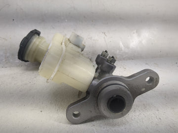 2016-2022 Honda Hr-v Brake Master Cylinder 1498094