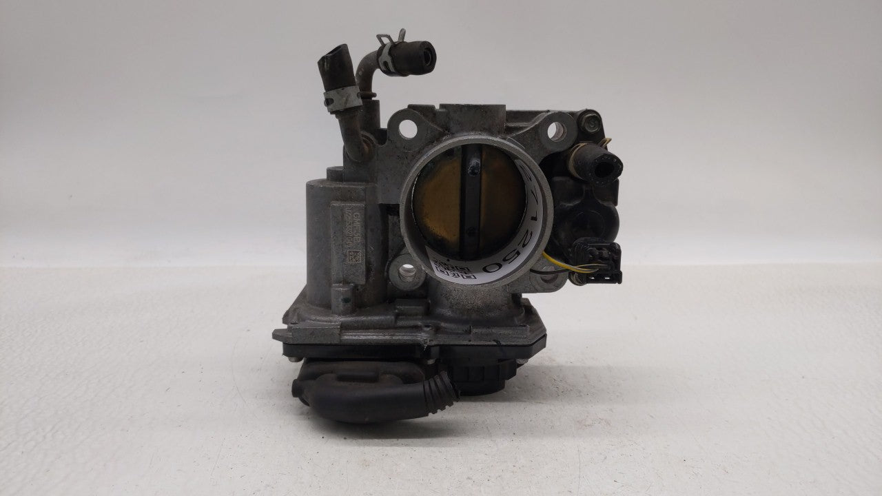 2016-2019 Honda Hr-V Throttle Body P/N:GMF3B Fits Fits 2012 2013 2014 2015 2016 2017 2018 2019 OEM Used Auto Parts - Oemused