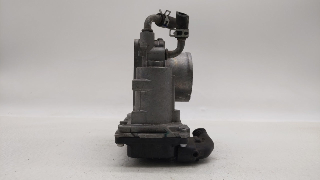 2016-2019 Honda Hr-V Throttle Body P/N:GMF3B Fits Fits 2012 2013 2014 2015 2016 2017 2018 2019 OEM Used Auto Parts - Oemused