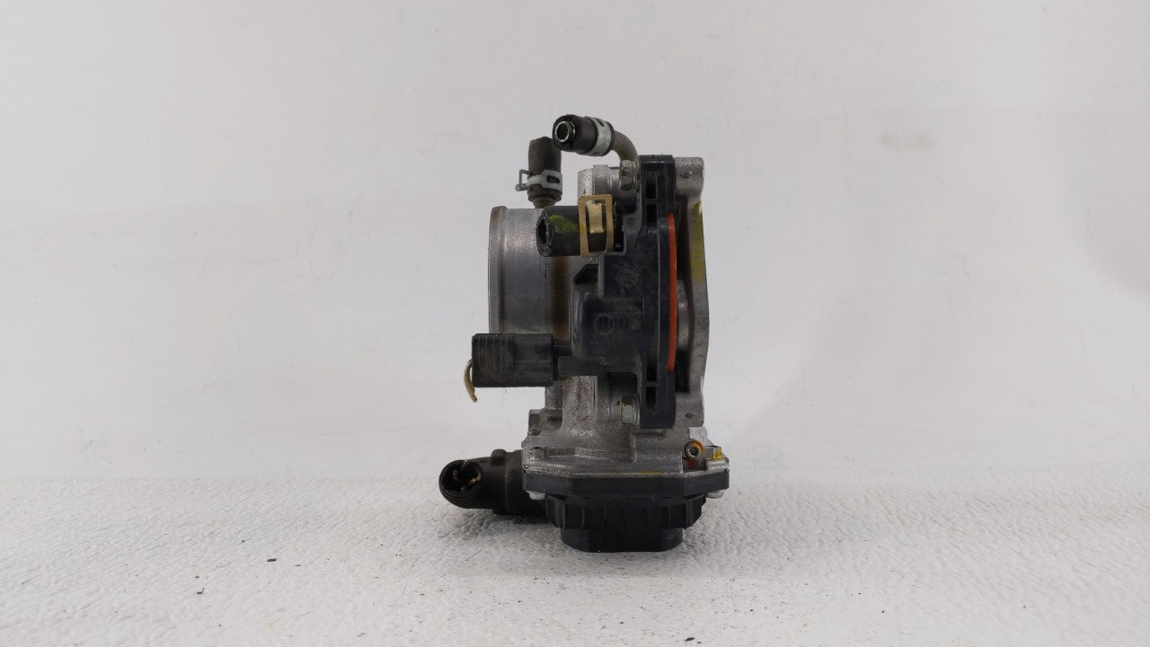 2016-2019 Honda Hr-V Throttle Body P/N:GMA3A GMF3B Fits Fits 2012 2013 2014 2015 2016 2017 2018 2019 OEM Used Auto Parts - O