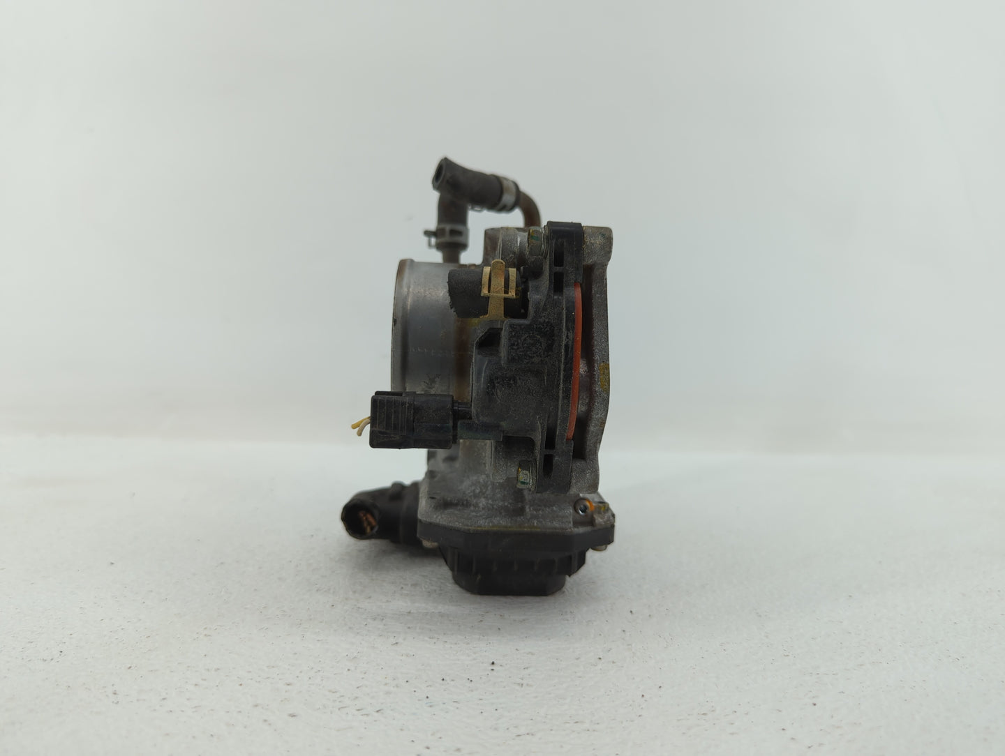 2016-2019 Honda Hr-V Throttle Body P/N:288770 GMF3B Fits Fits 2012 2013 2014 2015 2016 2017 2018 2019 OEM Used Auto Parts - 