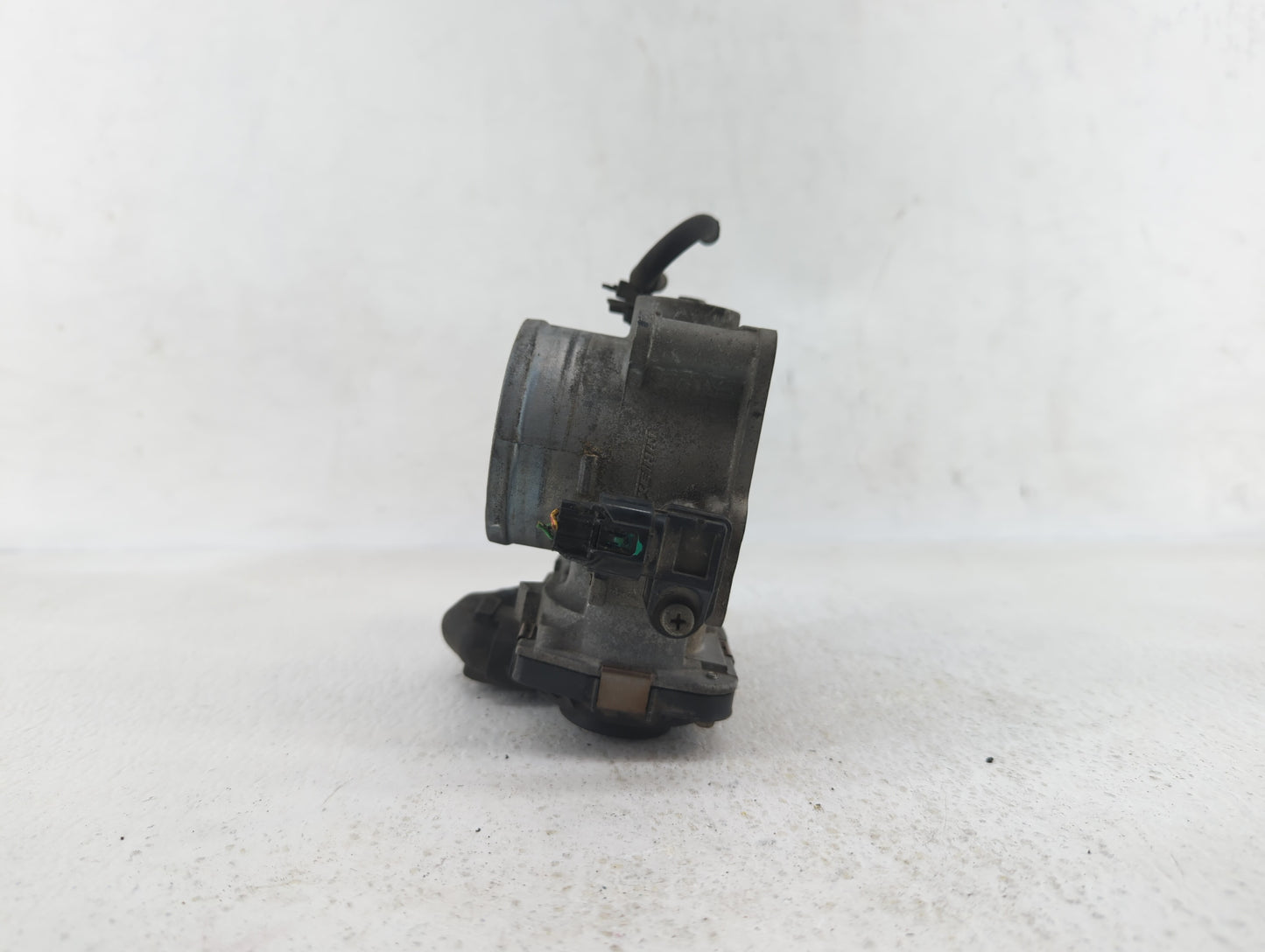 2016-2019 Honda Hr-V Throttle Body P/N:GMA3A 288770, GMF3B Fits Fits 2012 2013 2014 2015 2016 2017 2018 2019 OEM Used Auto P