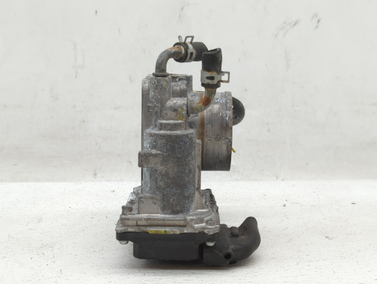 2016-2022 Honda Hr-V Throttle Body P/N:GMA3A GMF3B Fits Fits 2012 2013 2014 2015 2016 2017 2018 2019 2020 2021 2022 OEM Used