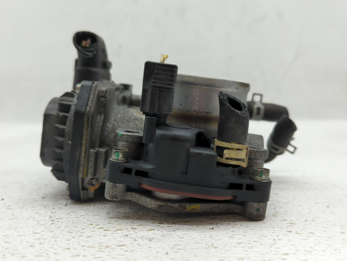 2016-2022 Honda Hr-V Throttle Body P/N:GMF3B Fits Fits 2012 2013 2014 2015 2016 2017 2018 2019 2020 2021 2022 OEM Used Auto 