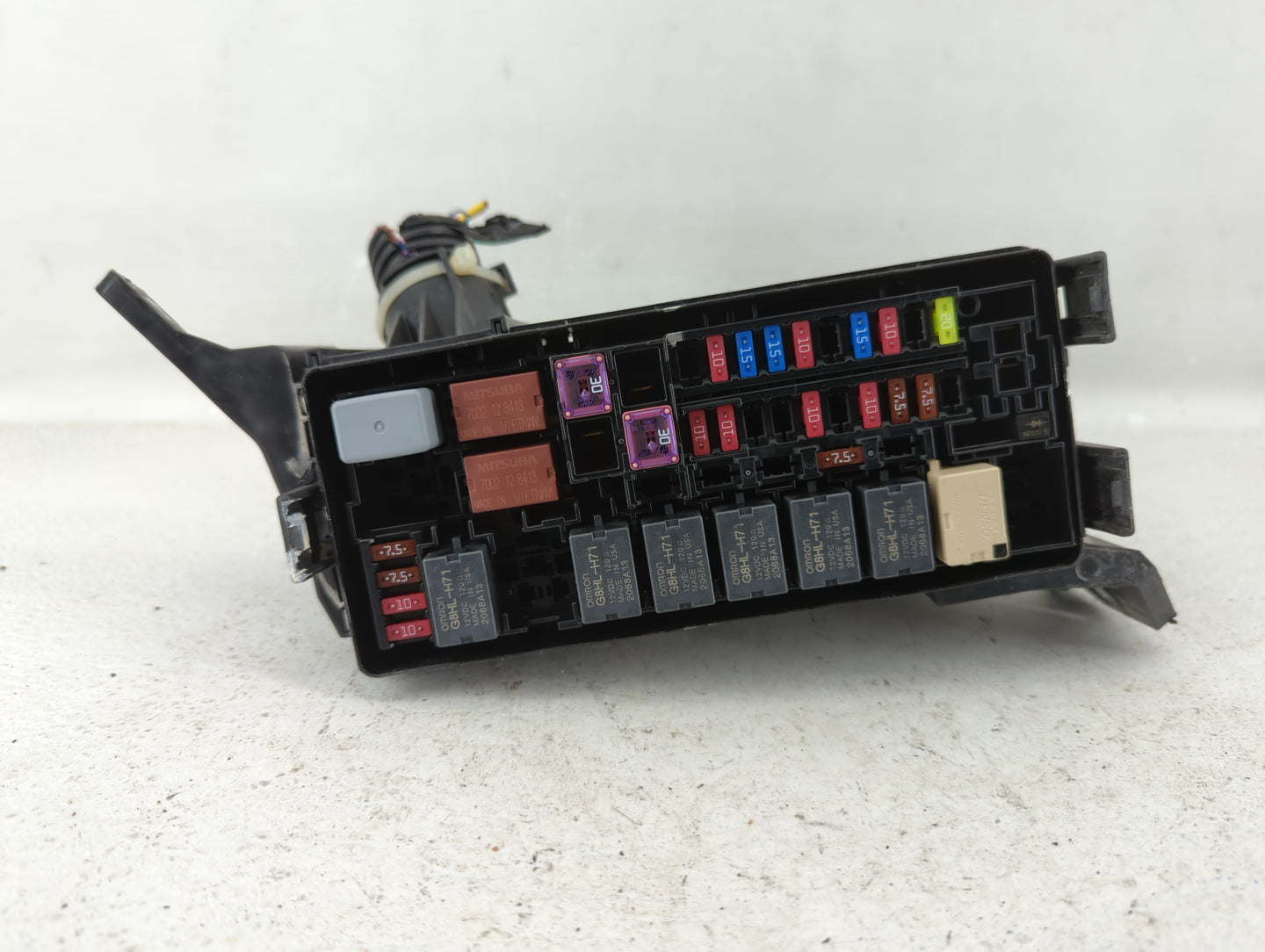 2019 Honda Hr-V Fusebox Fuse Box Panel Relay Module P/N:T7A-A11 Fits OEM Used Auto Parts - Oemusedautoparts1.com