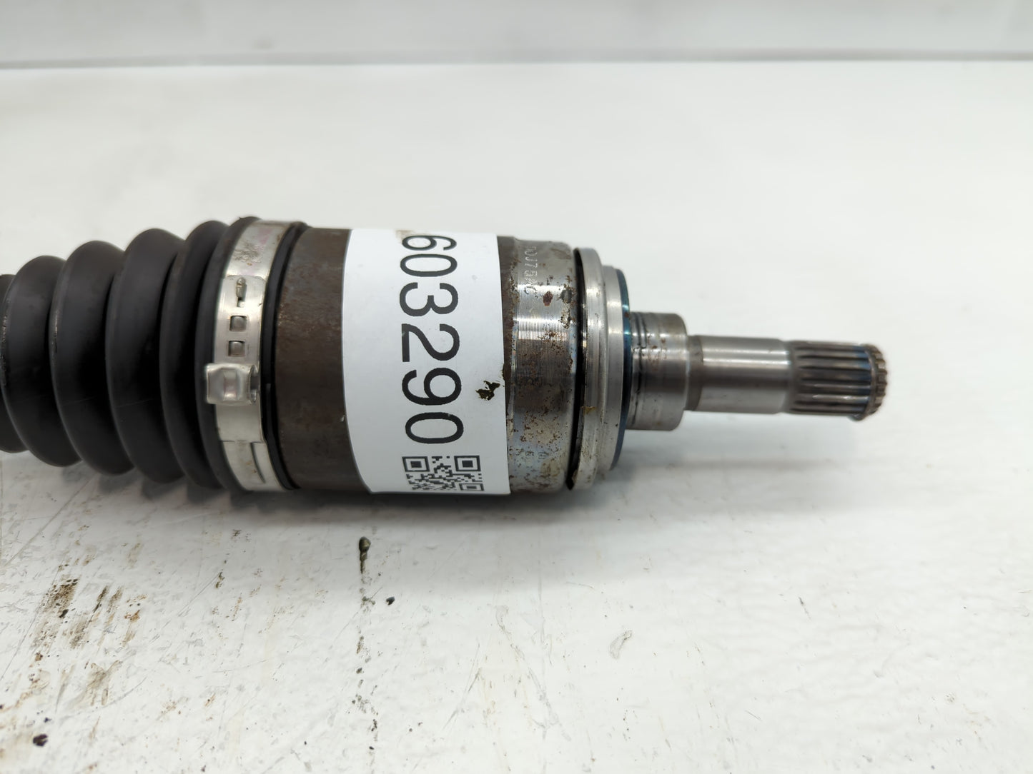 2019-2022 Honda Hr-v Axle Shaft Front Passenger Cv C/v - Oemusedautoparts1.com