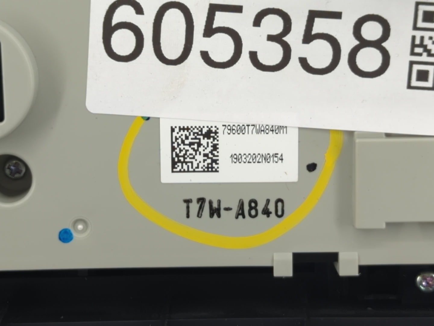2016-2022 Honda Hr-V Climate Control Module Temperature AC/Heater Replacement P/N:79600T7W A840M1 T7W-A840 Fits OEM Used Aut