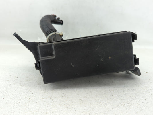 2019 Honda Hr-V Fusebox Fuse Box Panel Relay Module P/N:T7A-A11 4063 Y-1 2 Fits OEM Used Auto Parts - Oemusedautoparts1.com