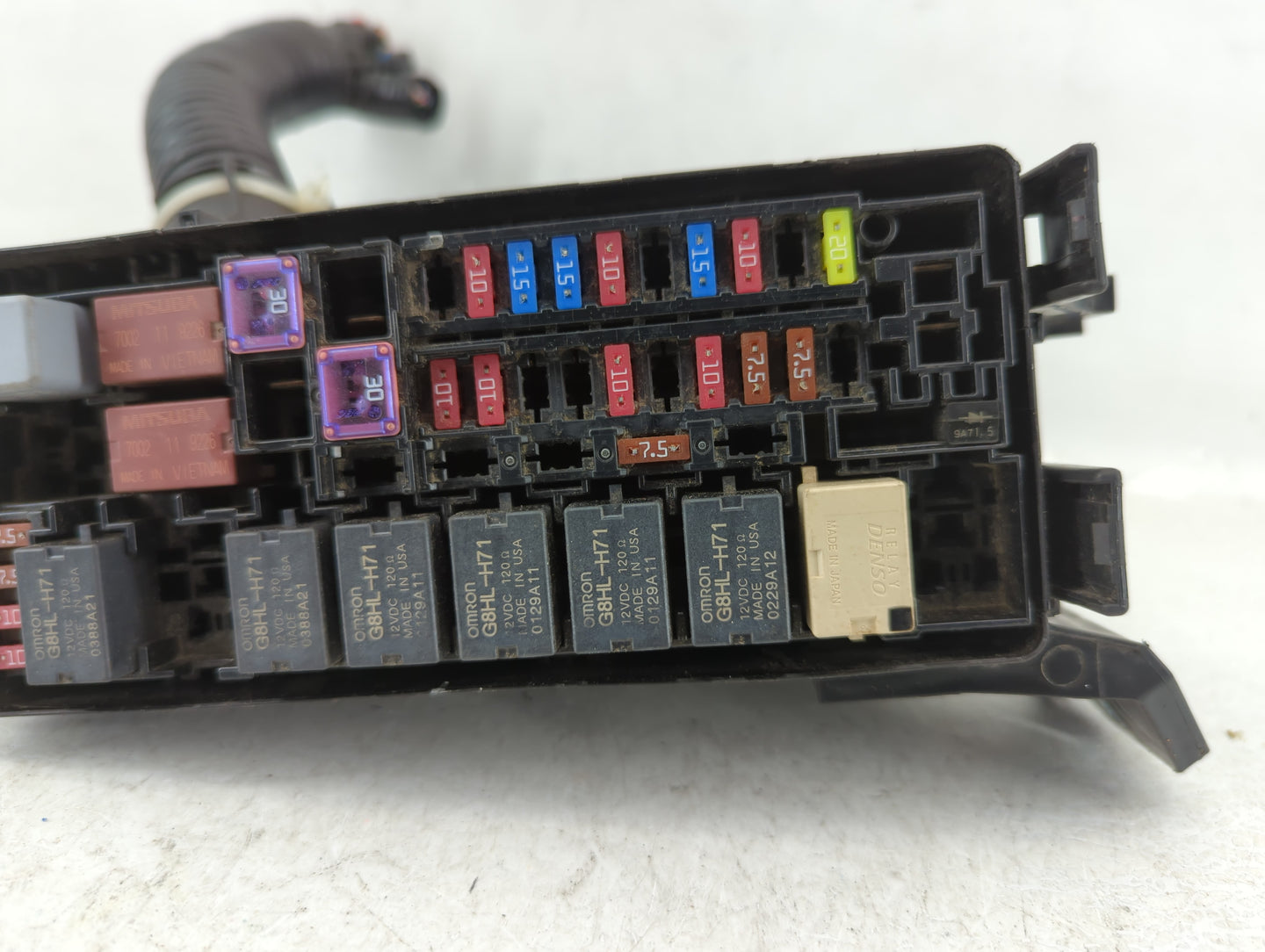 2019 Honda Hr-V Fusebox Fuse Box Panel Relay Module P/N:T7A-A11 4063 Y-1 2 Fits OEM Used Auto Parts - Oemusedautoparts1.com