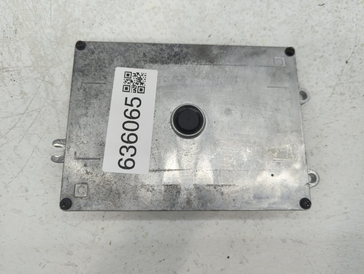 2019 Honda Hr-V PCM Engine Control Computer ECU ECM PCU OEM P/N:37820-51M-L71 37820-51M-L51, 37820-51M-L61 Fits OEM Used Aut