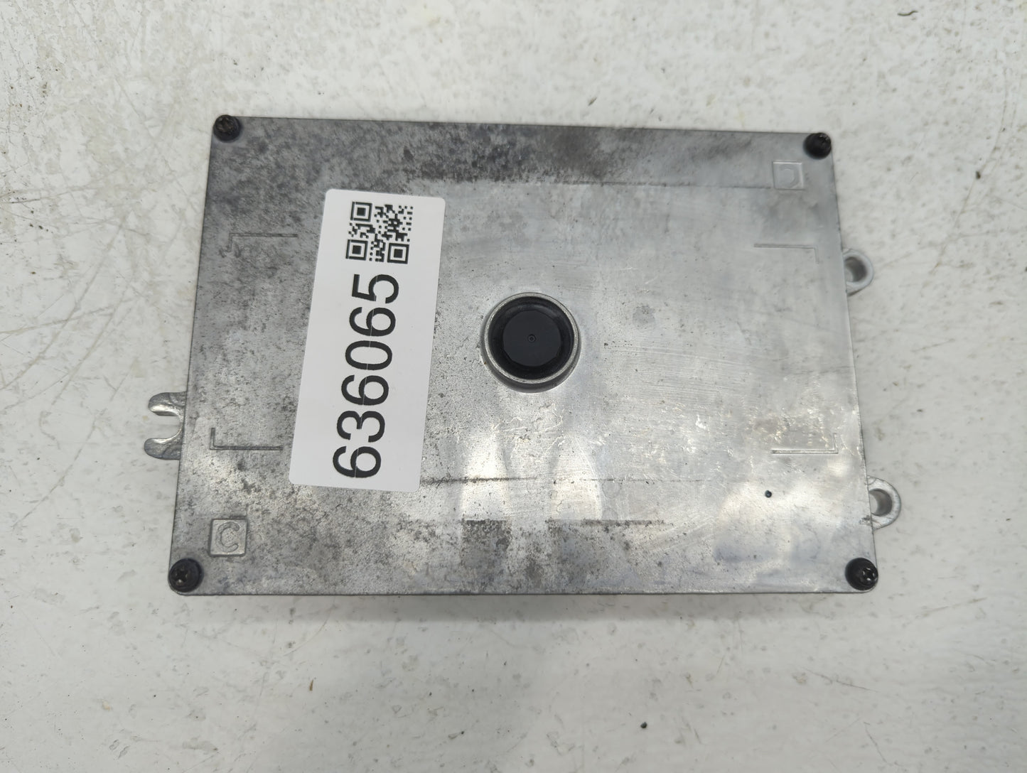 2019 Honda Hr-V PCM Engine Control Computer ECU ECM PCU OEM P/N:37820-51M-L71 37820-51M-L51, 37820-51M-L61 Fits OEM Used Aut