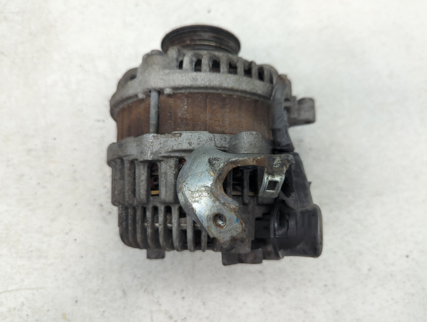 2019-2022 Honda Hr-V Alternator Replacement Generator Charging Assembly Engine OEM P/N:A5TJ001ZC Fits Fits 2019 2020 2021 20