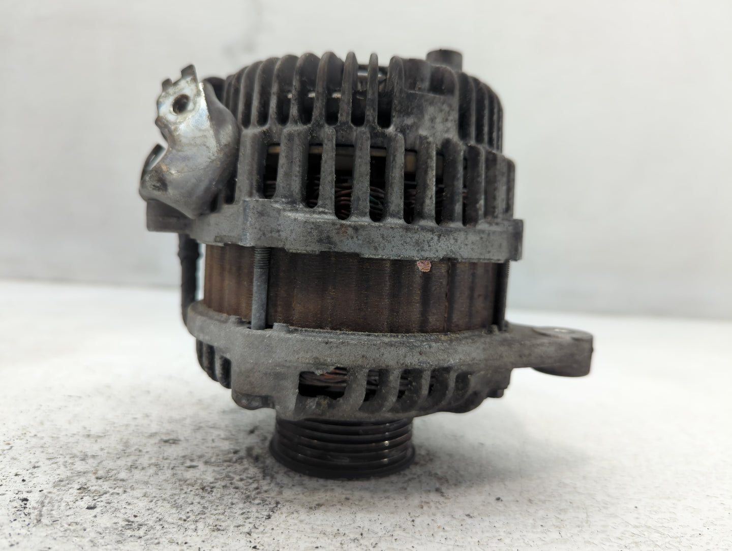 2019-2022 Honda Hr-V Alternator Replacement Generator Charging Assembly Engine OEM P/N:A5TJ001ZC Fits Fits 2019 2020 2021 20