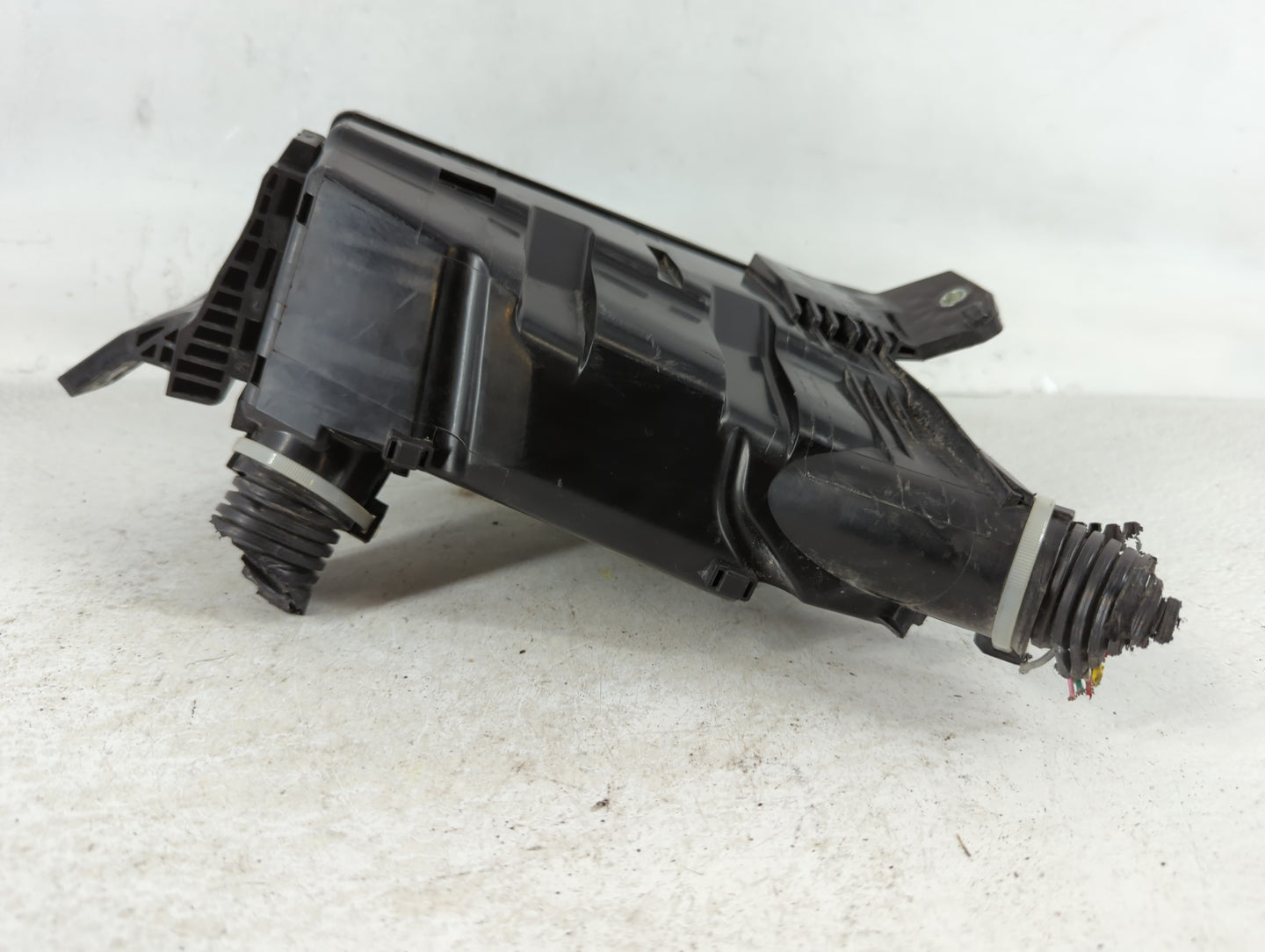 2019 Honda Hr-V Fusebox Fuse Box Panel Relay Module P/N:T7A-A11 4063 Fits OEM Used Auto Parts - Oemusedautoparts1.com