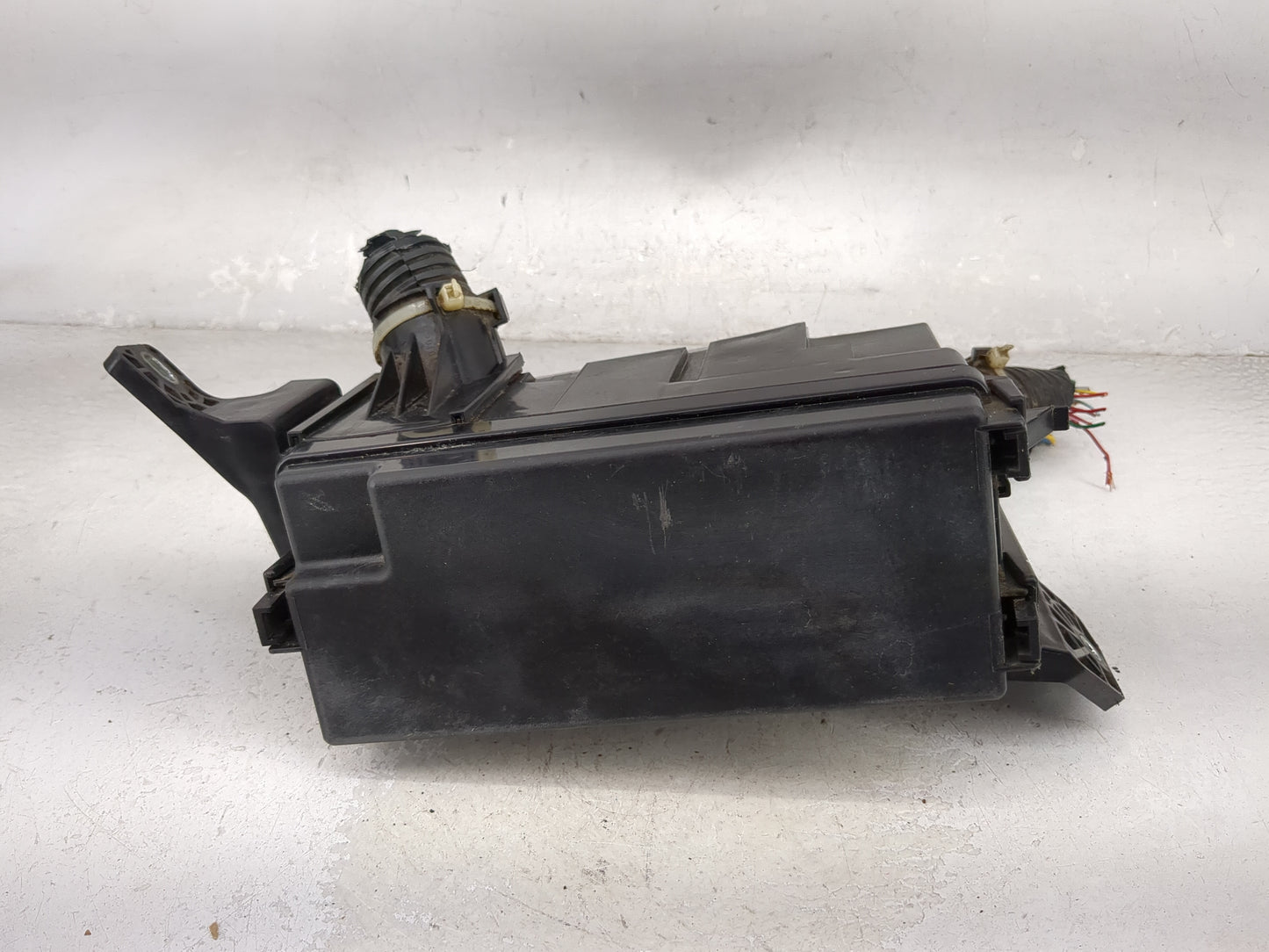 2019 Honda Hrv Fusebox Fuse Box Panel Relay Module P/N:T7A-A11 Fits OEM Used Auto Parts - Oemusedautoparts1.com