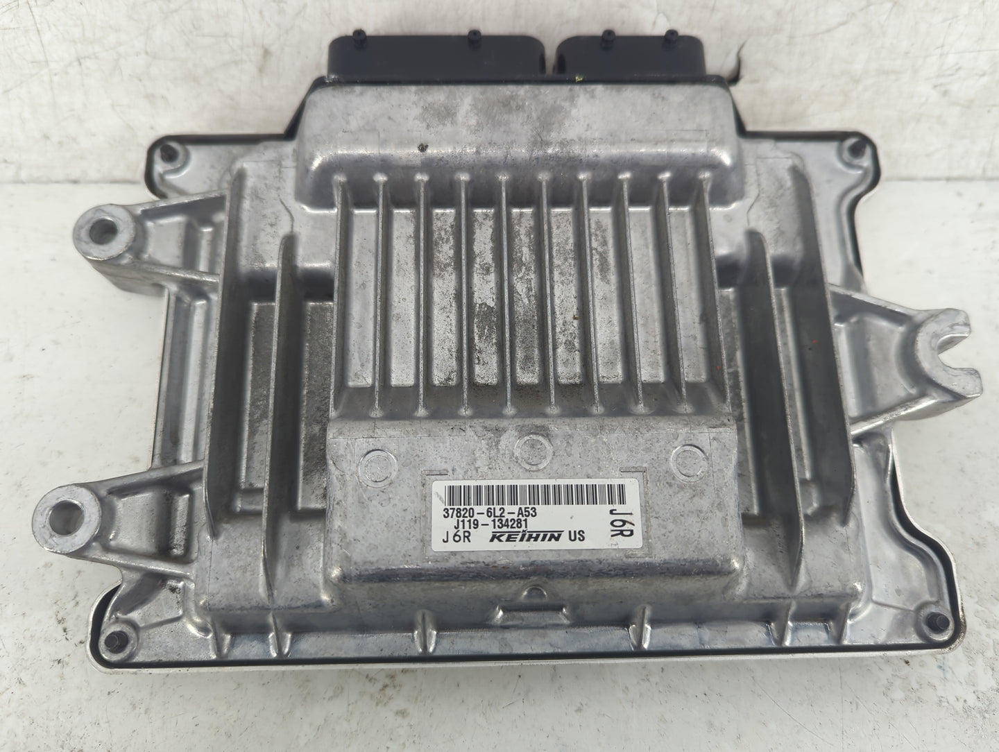 2019 Honda Insight PCM Engine Control Computer ECU ECM PCU OEM P/N:37820-6L2-A53 J119-134281 Fits OEM Used Auto Parts - Oemu