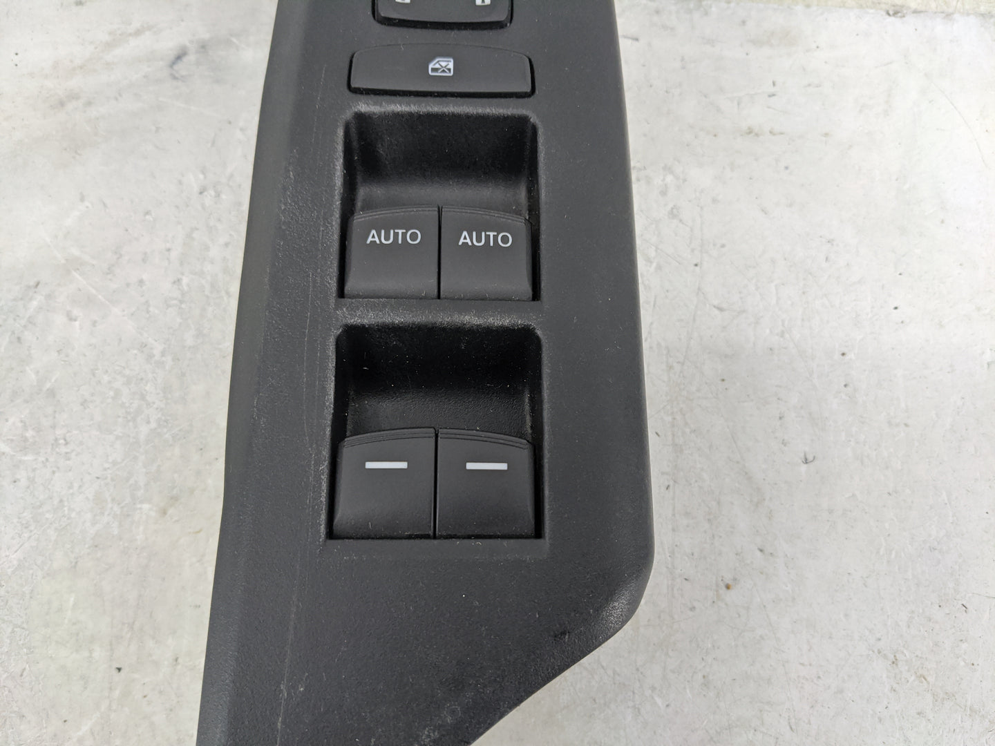 2019-2022 Honda Insight Master Power Window Switch Replacement Driver Side Left P/N:M64583 Fits Fits 2019 2020 2021 2022 OEM