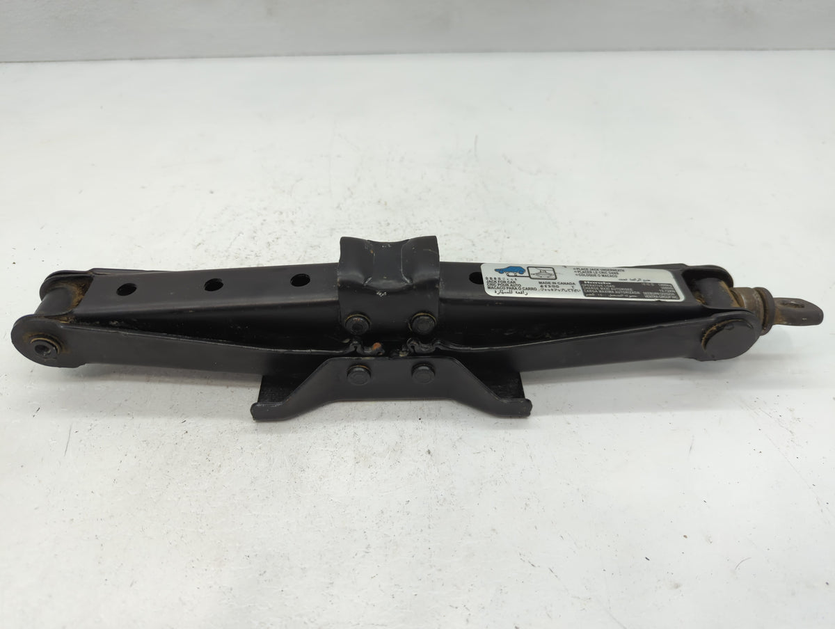 2019 Honda Odyssey Spare Scissor Car Jack - Oemusedautoparts1.com