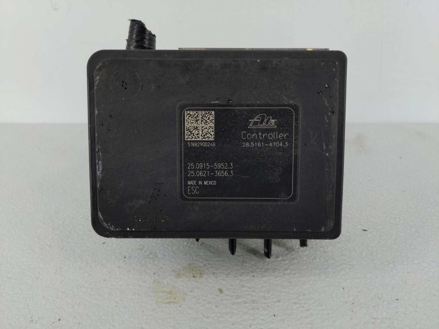 2019 Honda Odyssey ABS Pump Control Module Replacement P/N:57110THR A040M1 Fits OEM Used Auto Parts - Oemusedautoparts1.com