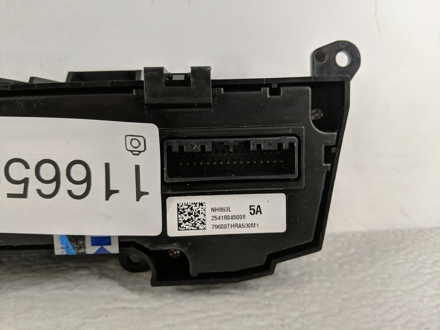 2019 Honda Odyssey Climate Control Module Temperature AC/Heater Replacement P/N:NH863L Fits OEM Used Auto Parts - Oemusedaut