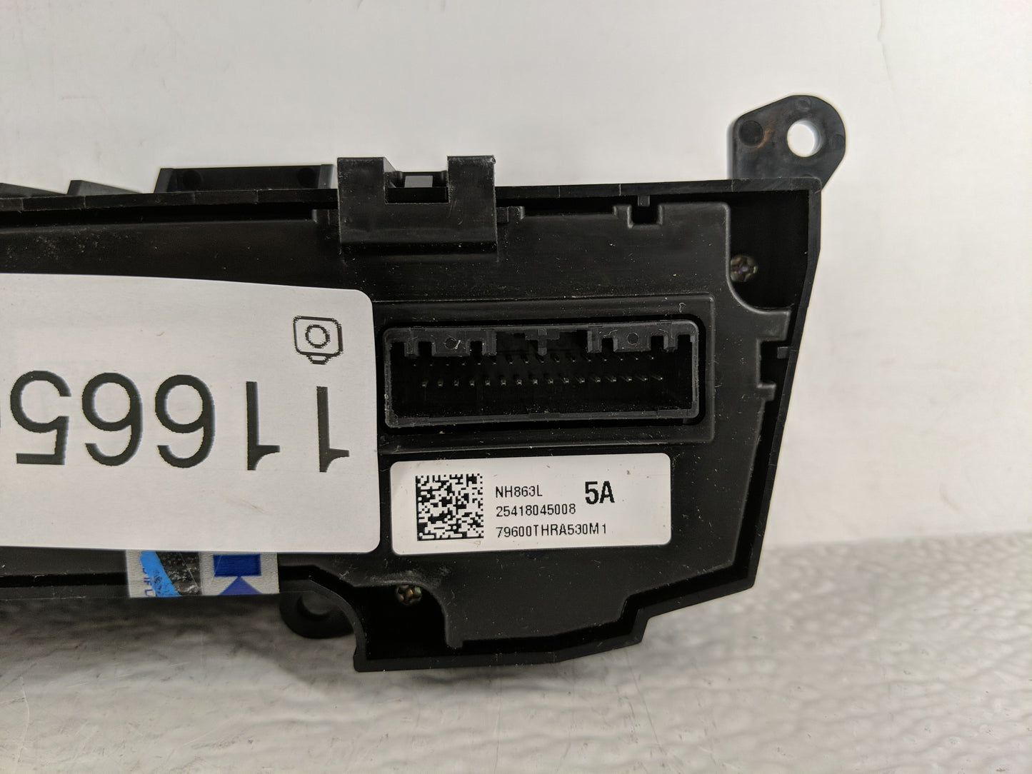 2019 Honda Odyssey Climate Control Module Temperature AC/Heater Replacement P/N:NH863L Fits OEM Used Auto Parts - Oemusedaut