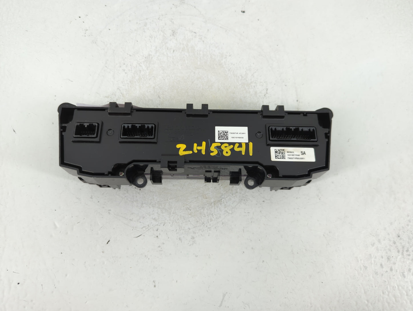 2019 Honda Odyssey Climate Control Module Temperature AC/Heater Replacement P/N:79600THRA530M1 NH863L Fits OEM Used Auto Par