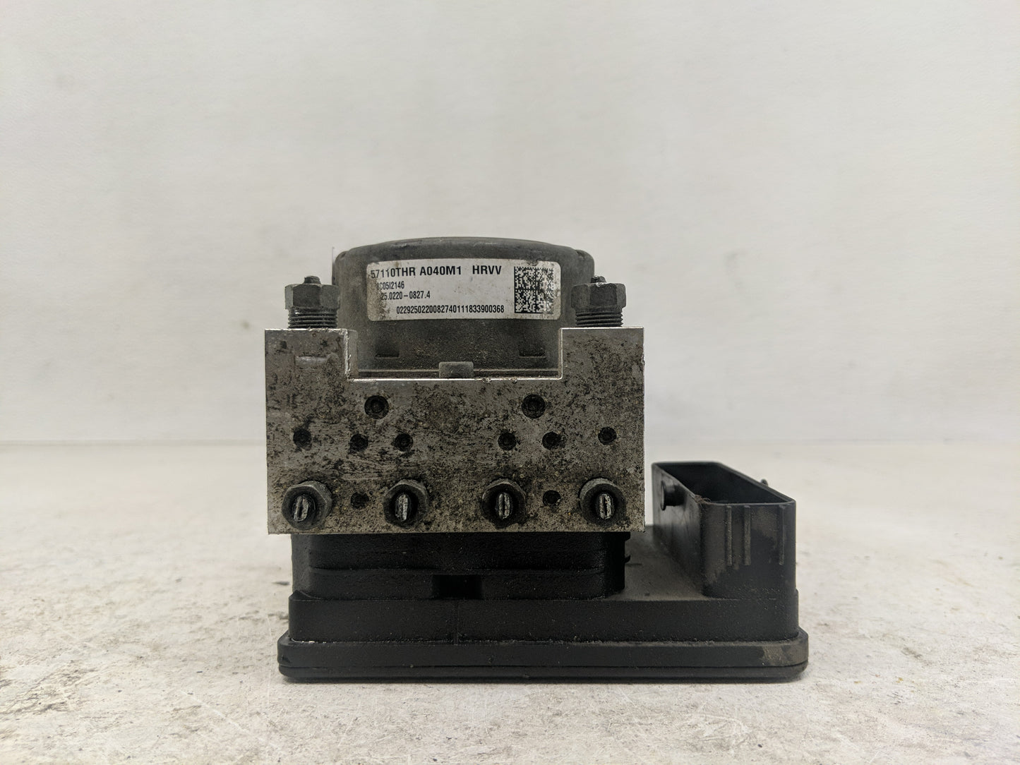 2019 Honda Odyssey ABS Pump Control Module Replacement P/N:57110THR A040M1 Fits OEM Used Auto Parts - Oemusedautoparts1.com