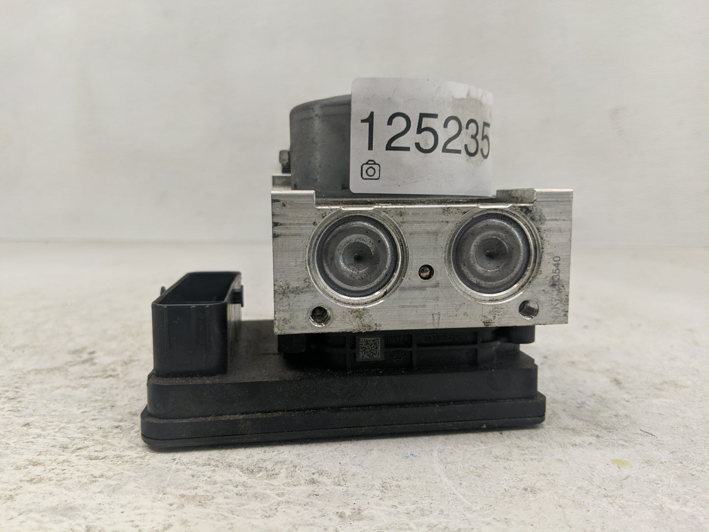 2019 Honda Odyssey ABS Pump Control Module Replacement P/N:57110THR A040M1 Fits OEM Used Auto Parts - Oemusedautoparts1.com