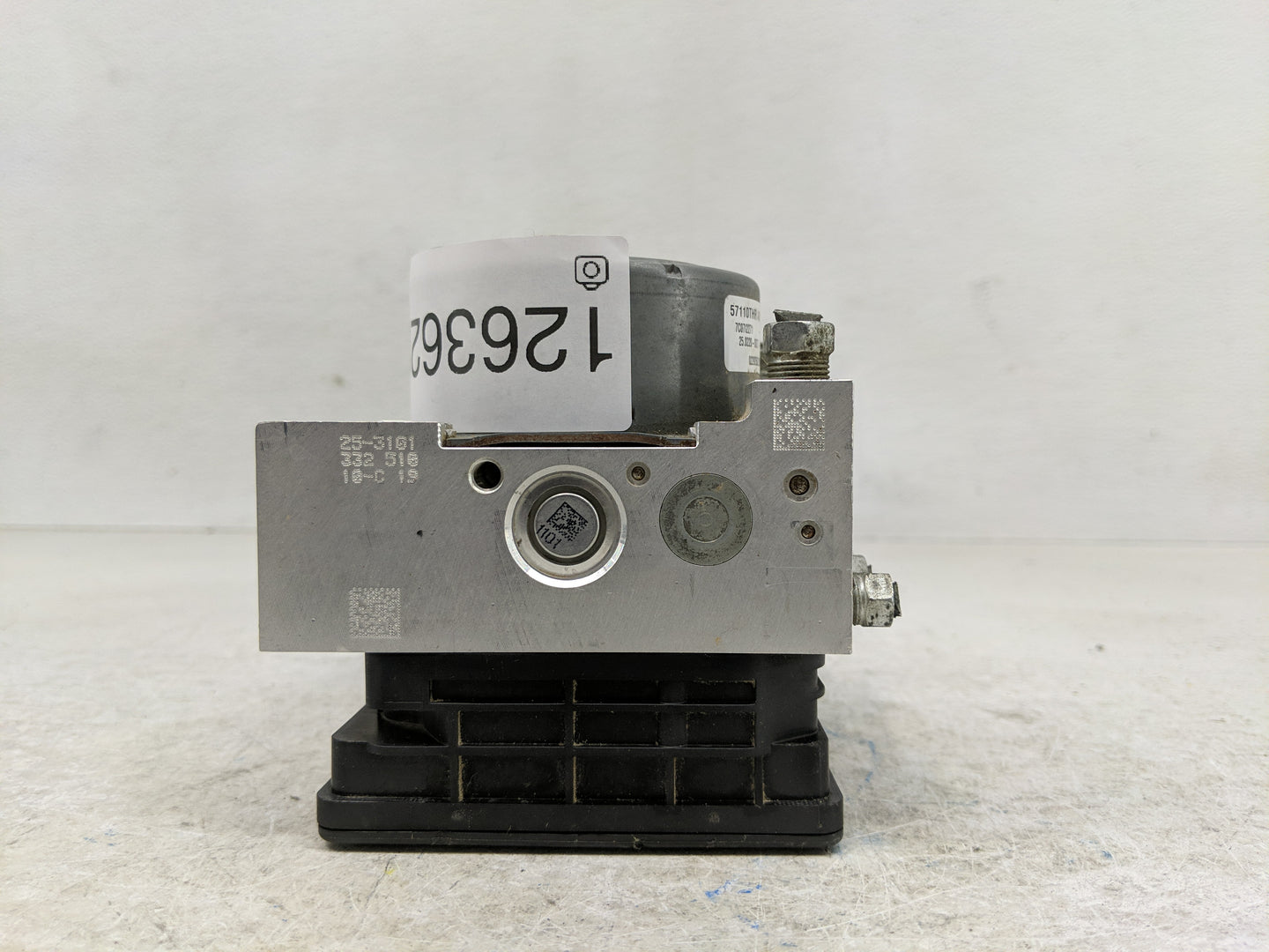 2019 Honda Odyssey ABS Pump Control Module Replacement P/N:25.0621-3656.3 25.0915-5952.3 Fits OEM Used Auto Parts - Oemuseda