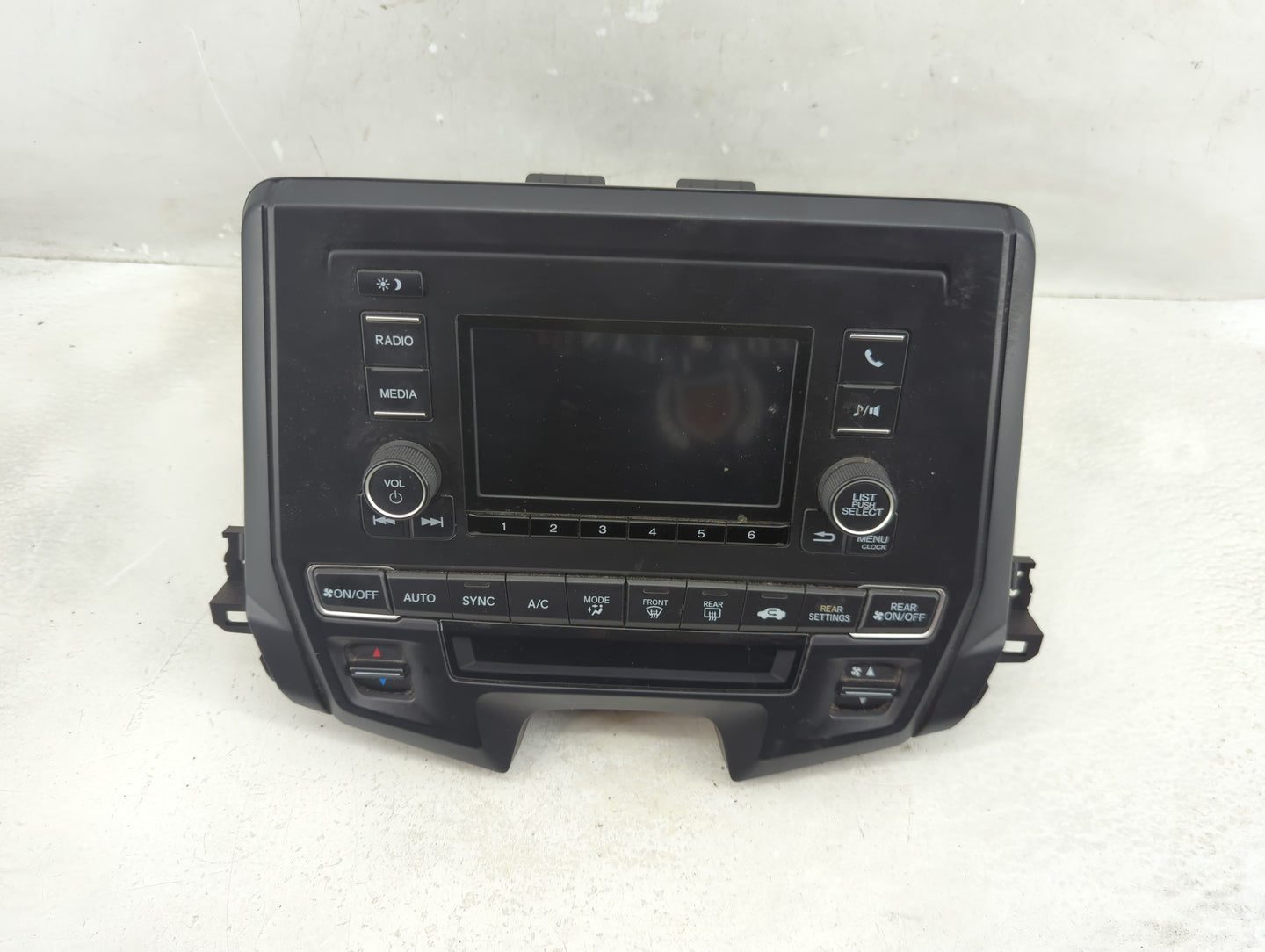 2019 Honda Odyssey Radio AM FM Cd Player Receiver Replacement P/N:39100-THR-A12 Fits OEM Used Auto Parts - Oemusedautoparts1