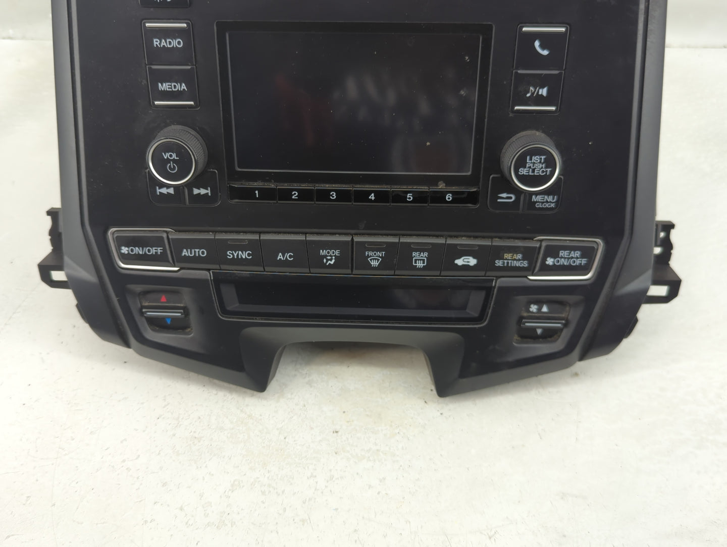 2019 Honda Odyssey Radio AM FM Cd Player Receiver Replacement P/N:39100-THR-A12 Fits OEM Used Auto Parts - Oemusedautoparts1