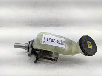 compare product 2019 Honda Odyssey Brake Master Cylinder