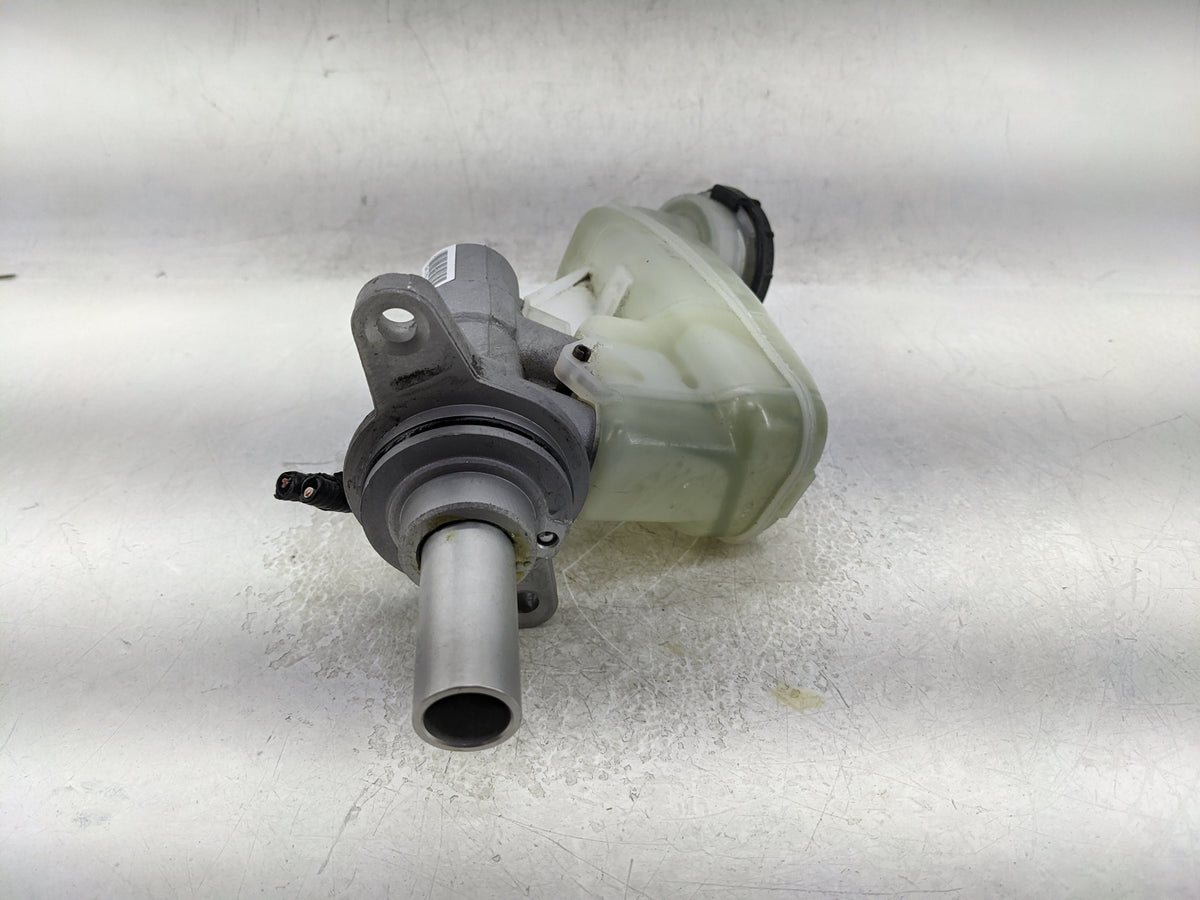 2019 Honda Odyssey Brake Master Cylinder - Oemusedautoparts1.com