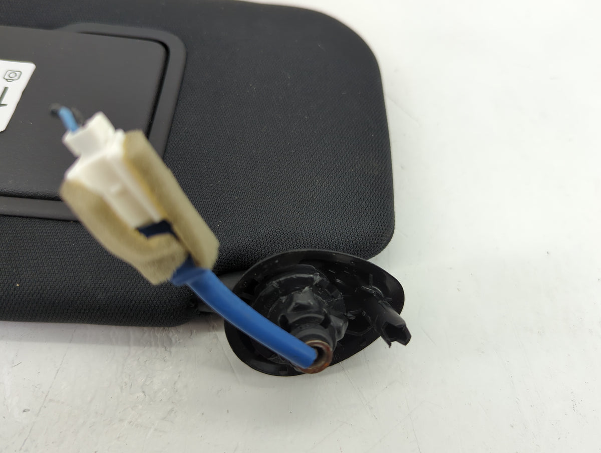 2018-2019 Honda Odyssey Sun Visor Shade Replacement Driver Left Mirror Fits Fits 2018 2019 OEM Used Auto Parts - Oemusedauto