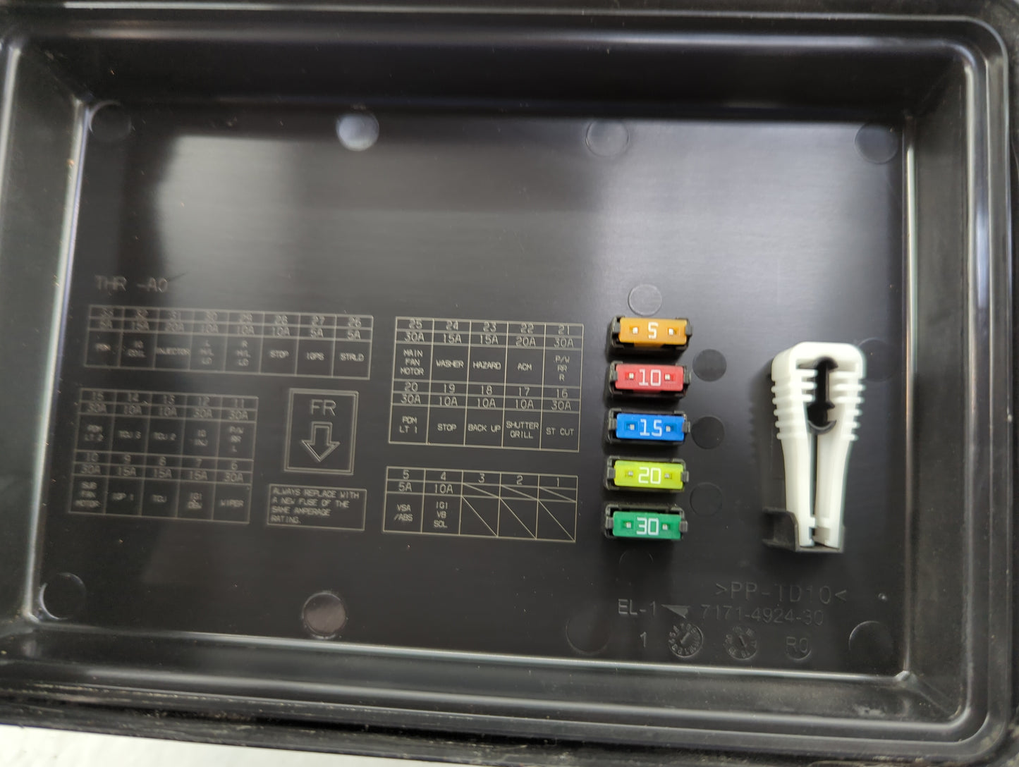2019 Honda Odyssey Fusebox Fuse Box Panel Relay Module P/N:7171-4924-30 Fits OEM Used Auto Parts - Oemusedautoparts1.com