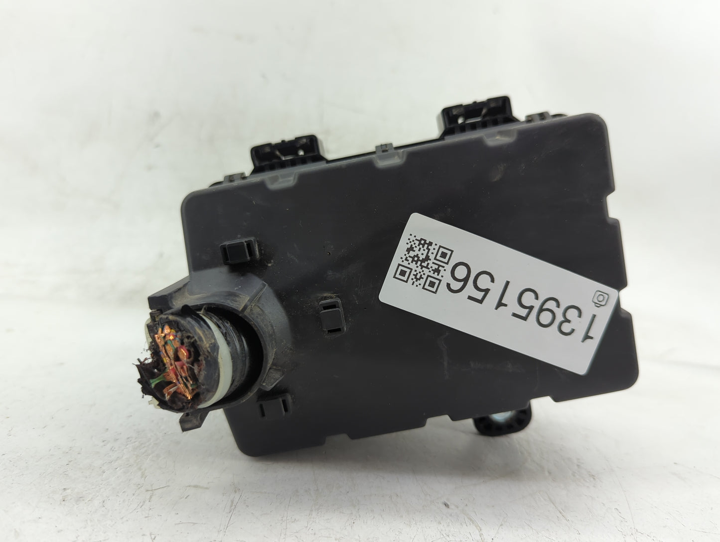 2019 Honda Odyssey Fusebox Fuse Box Panel Relay Module P/N:7171-4924-30 Fits OEM Used Auto Parts - Oemusedautoparts1.com
