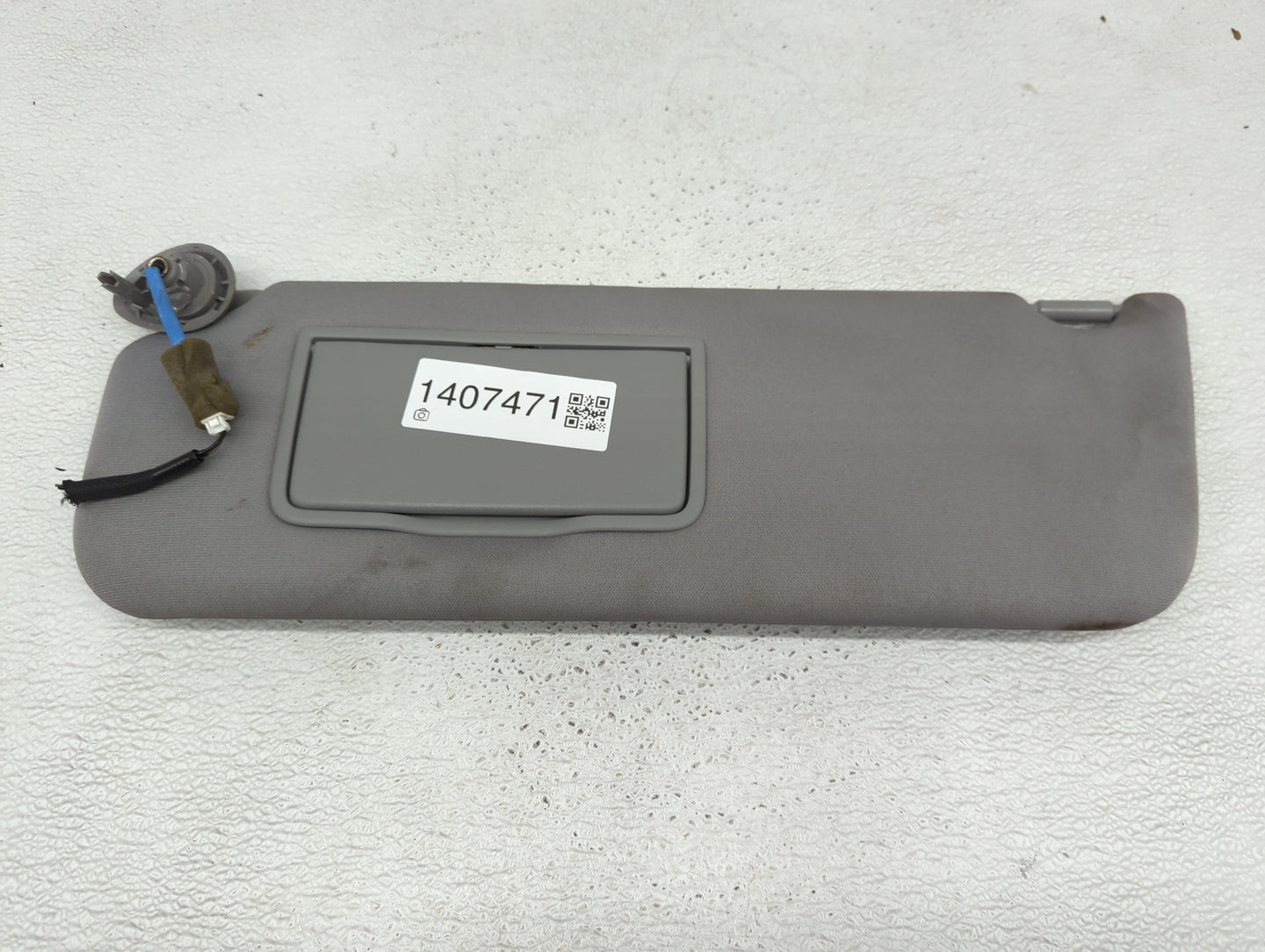 2019 Honda Odyssey Sun Visor Shade Replacement Driver Left Mirror Fits OEM Used Auto Parts - Oemusedautoparts1.com