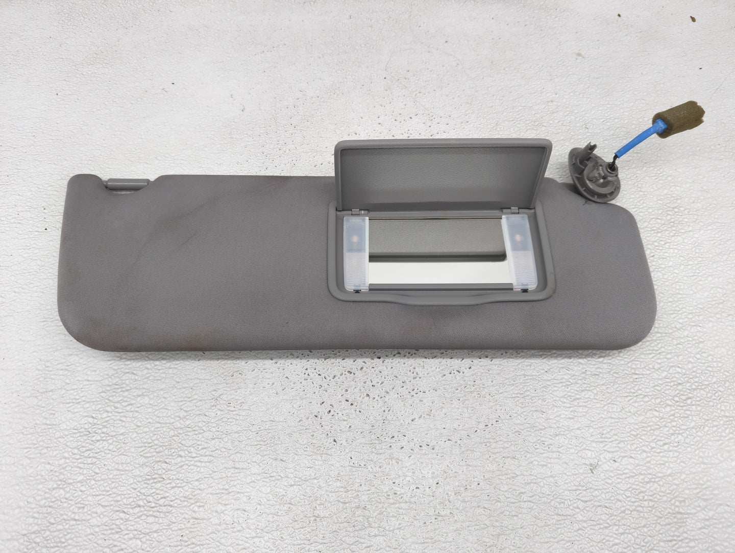 2019 Honda Odyssey Sun Visor Shade Replacement Passenger Right Mirror Fits OEM Used Auto Parts - Oemusedautoparts1.com