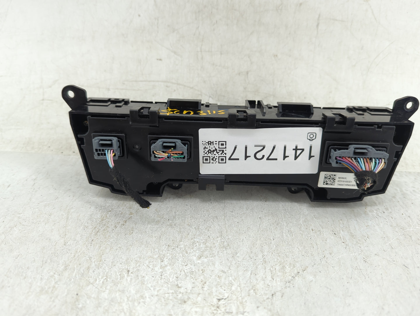 2019 Honda Odyssey Climate Control Module Temperature AC/Heater Replacement Fits OEM Used Auto Parts - Oemusedautoparts1.com