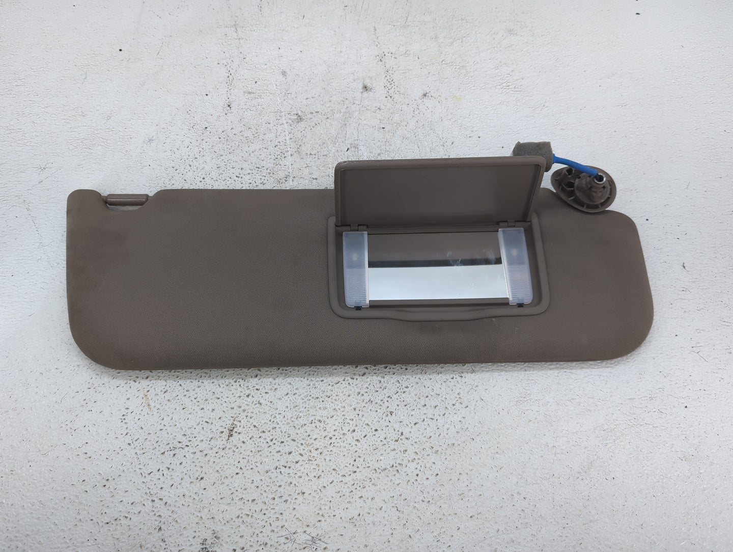 2019 Honda Odyssey Sun Visor Shade Replacement Passenger Right Mirror Fits OEM Used Auto Parts - Oemusedautoparts1.com