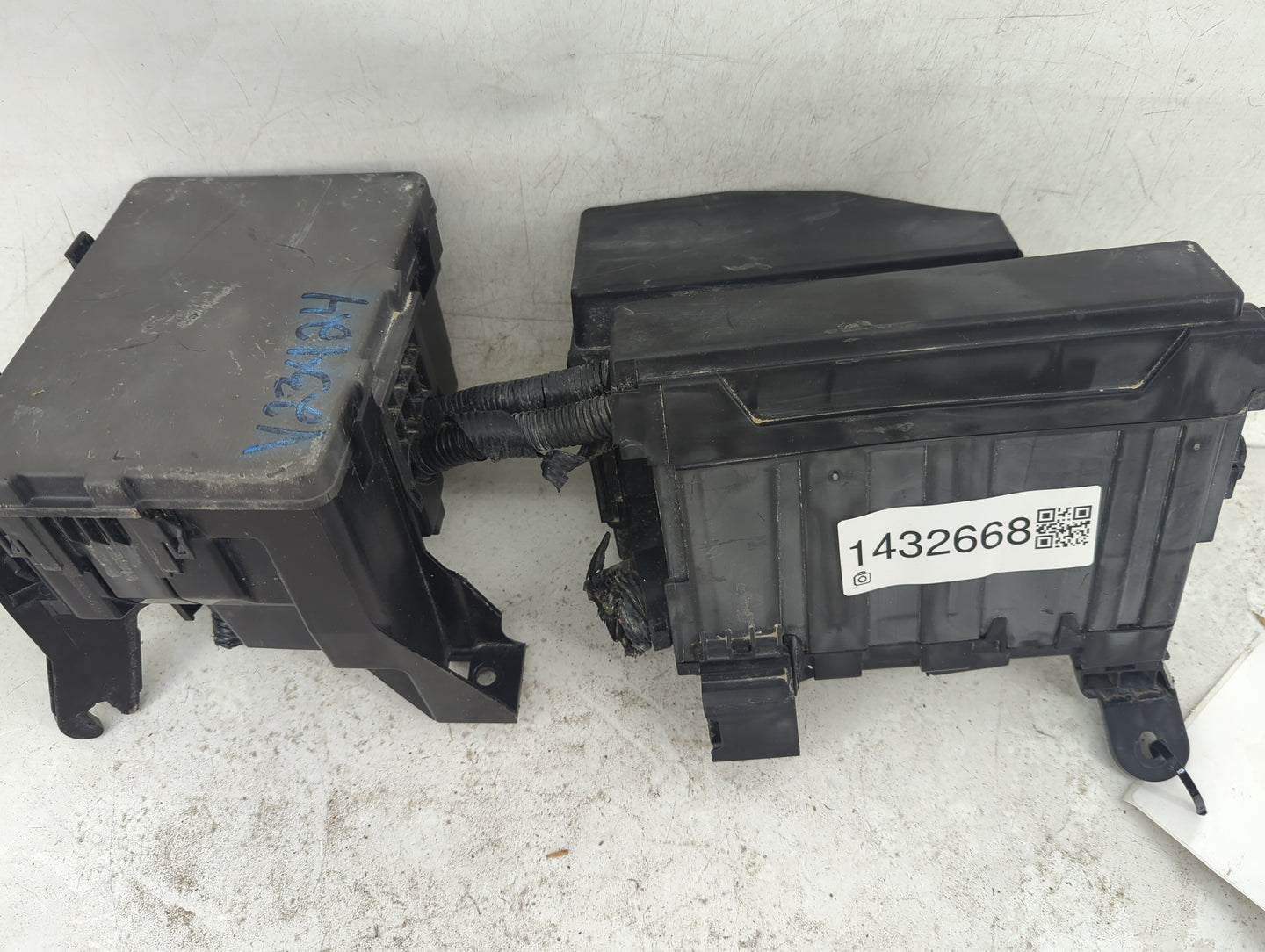 2019 Honda Odyssey Fusebox Fuse Box Panel Relay Module P/N:PP-TD10 Fits OEM Used Auto Parts - Oemusedautoparts1.com