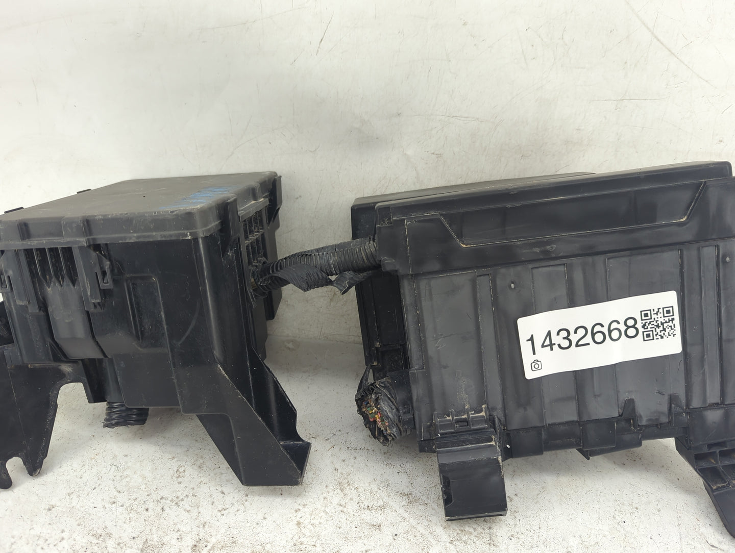 2019 Honda Odyssey Fusebox Fuse Box Panel Relay Module P/N:PP-TD10 Fits OEM Used Auto Parts - Oemusedautoparts1.com