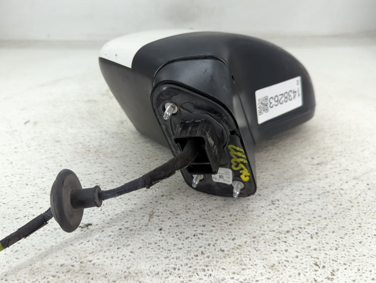 2018-2019 Honda Odyssey Driver Side View Mirror - Left Door Mirror OEM Used - Oemusedautoparts1.com