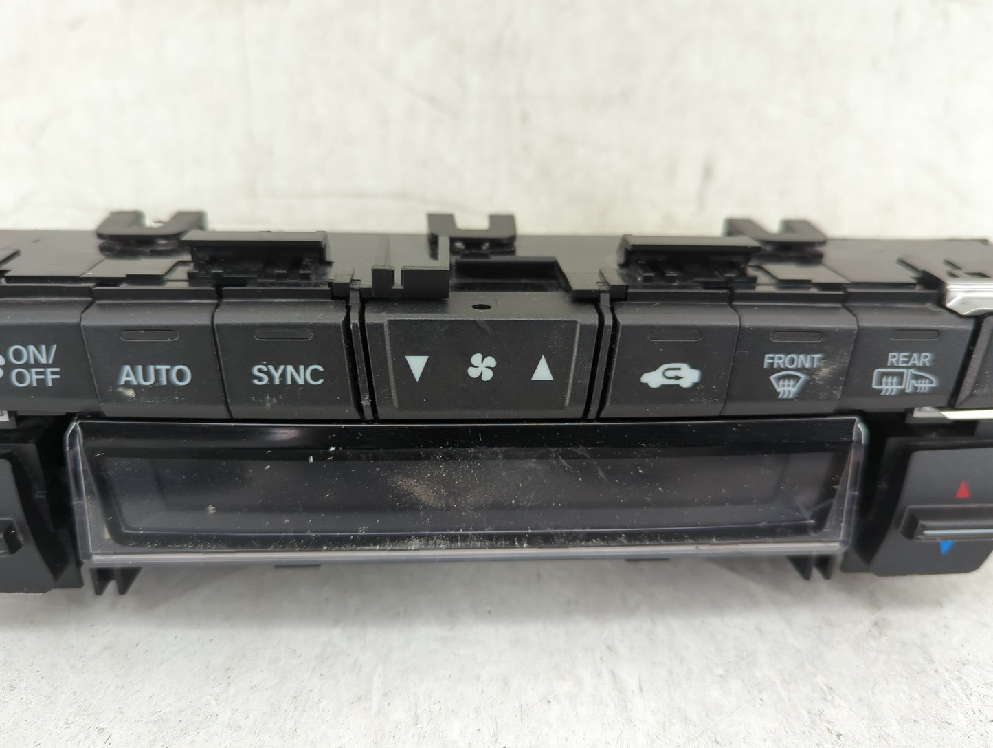 2019 Honda Odyssey Climate Control Module Temperature AC/Heater Replacement Fits OEM Used Auto Parts - Oemusedautoparts1.com