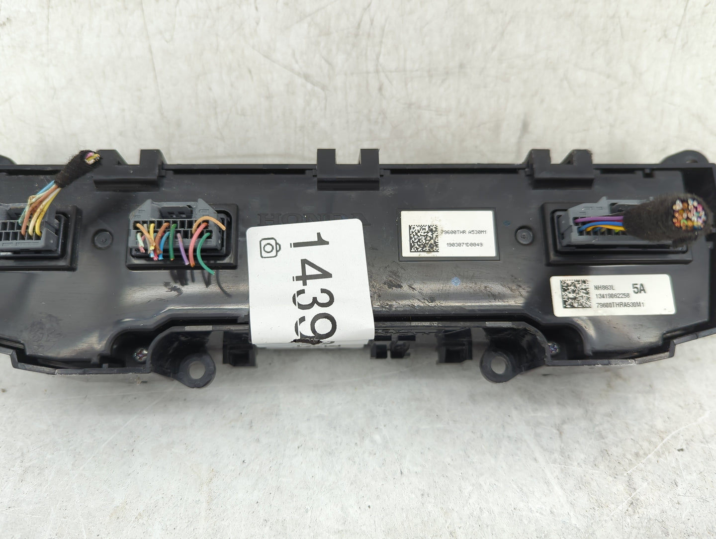 2019 Honda Odyssey Climate Control Module Temperature AC/Heater Replacement Fits OEM Used Auto Parts - Oemusedautoparts1.com