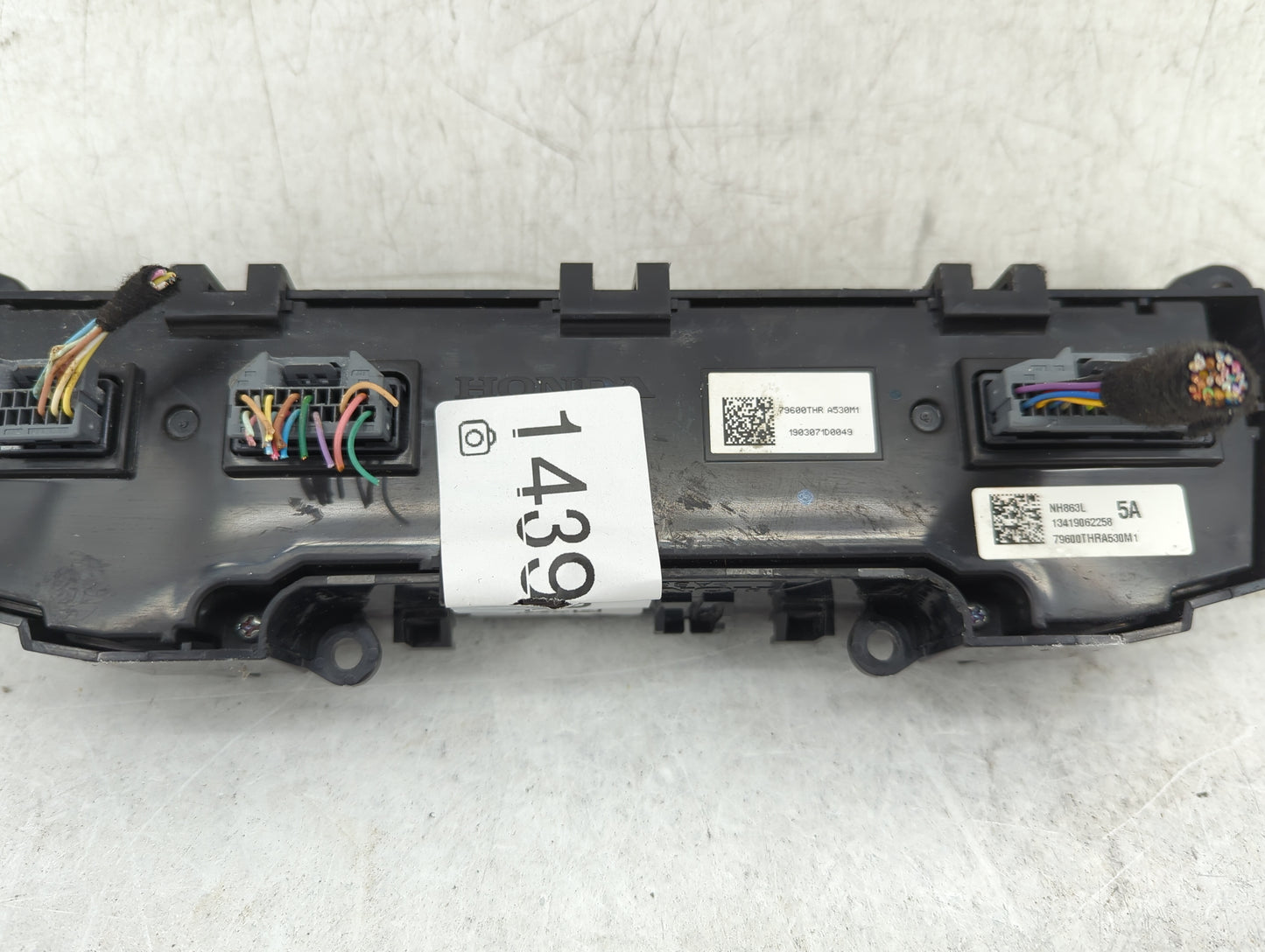 2019 Honda Odyssey Climate Control Module Temperature AC/Heater Replacement Fits OEM Used Auto Parts - Oemusedautoparts1.com