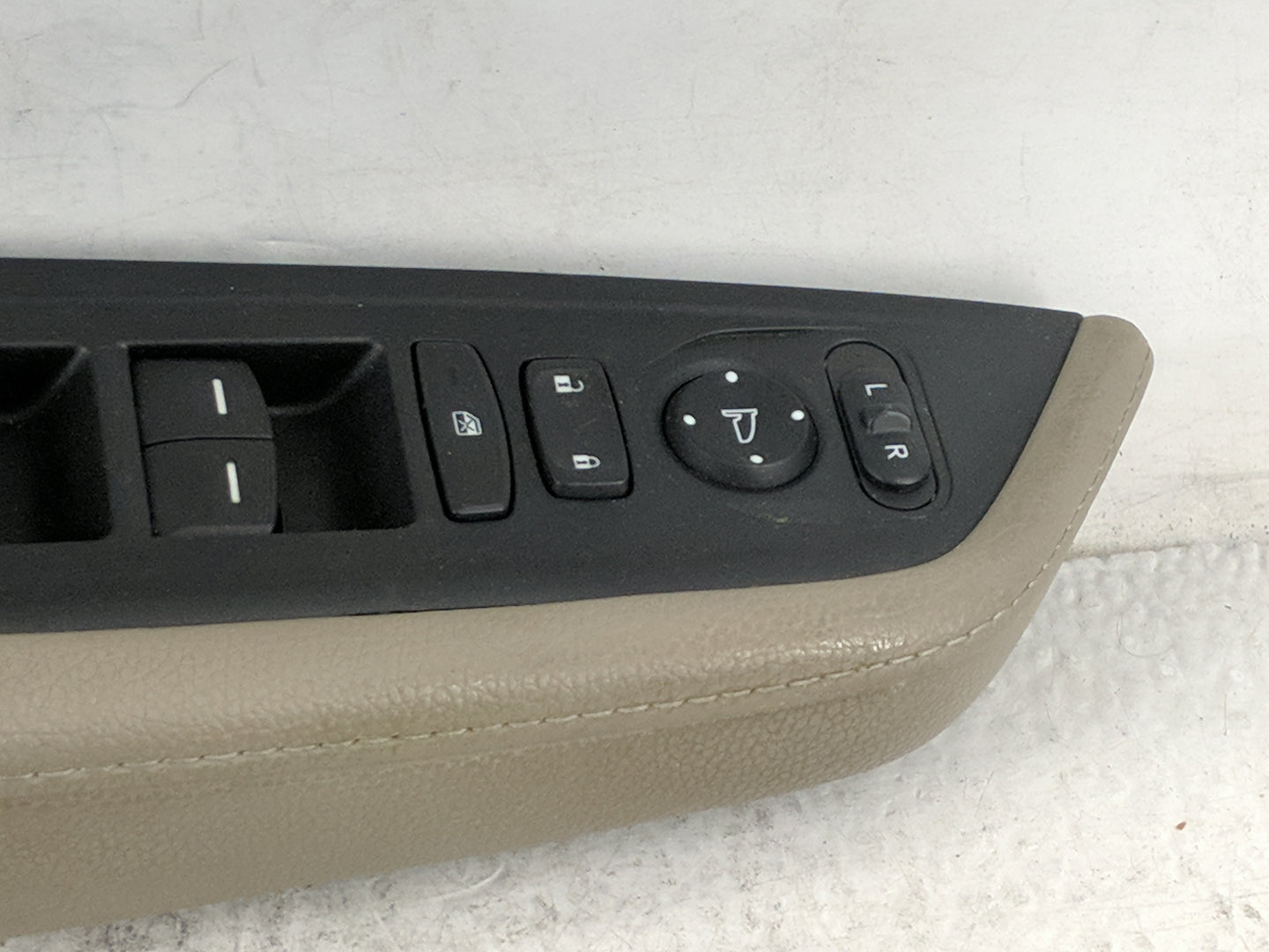 2019 Honda Odyssey Master Power Window Switch Replacement Driver Side Left P/N:35750THRA220M1 SANWD1090D Fits OEM Used Auto 