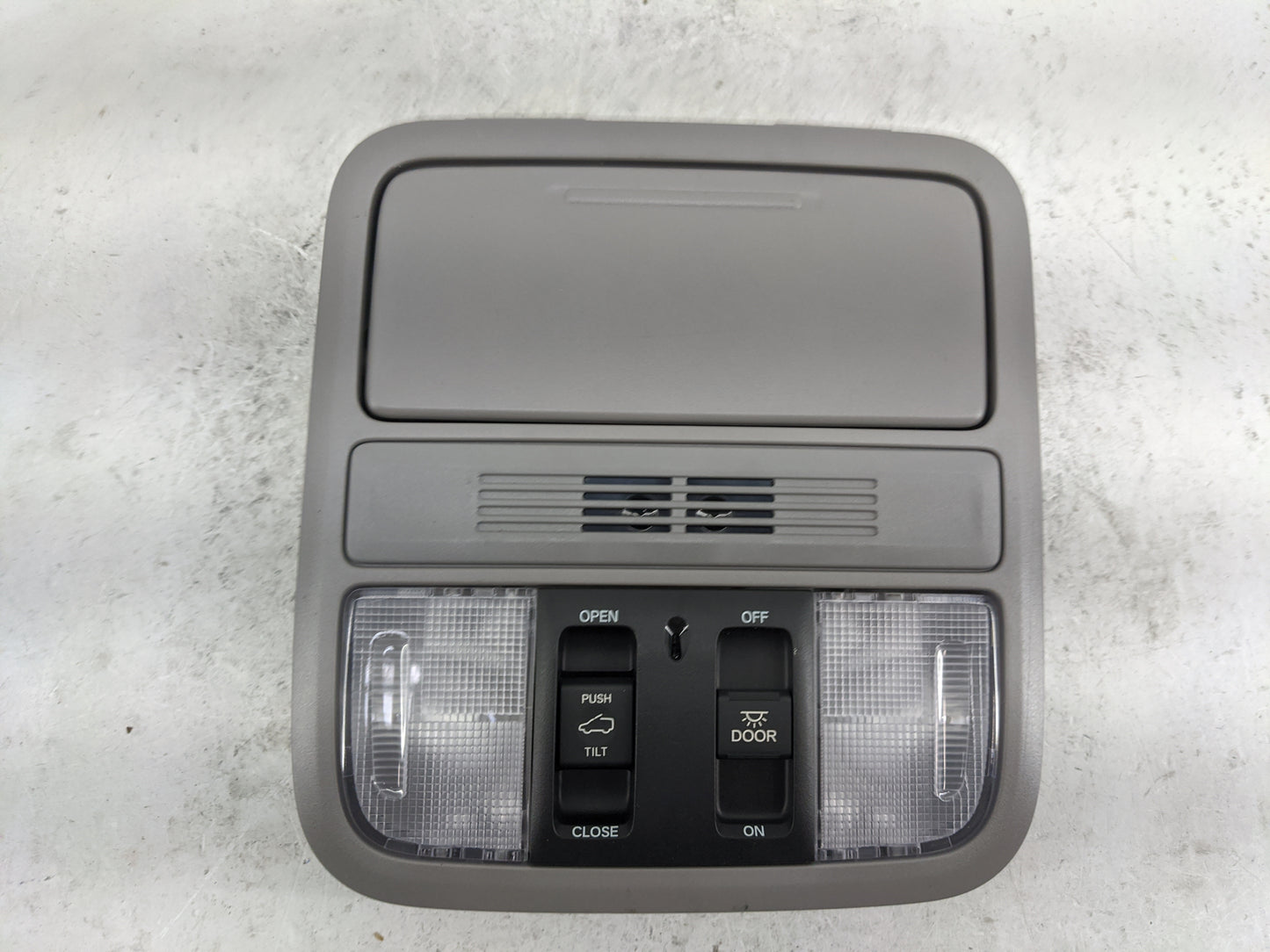 2019 Honda Odyssey Overhead Roof Console Gray - Oemusedautoparts1.com