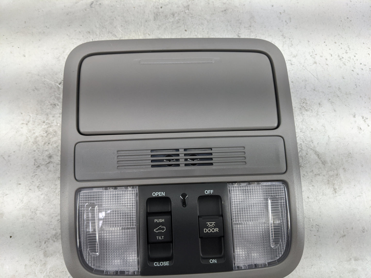 2019 Honda Odyssey Overhead Roof Console Gray - Oemusedautoparts1.com